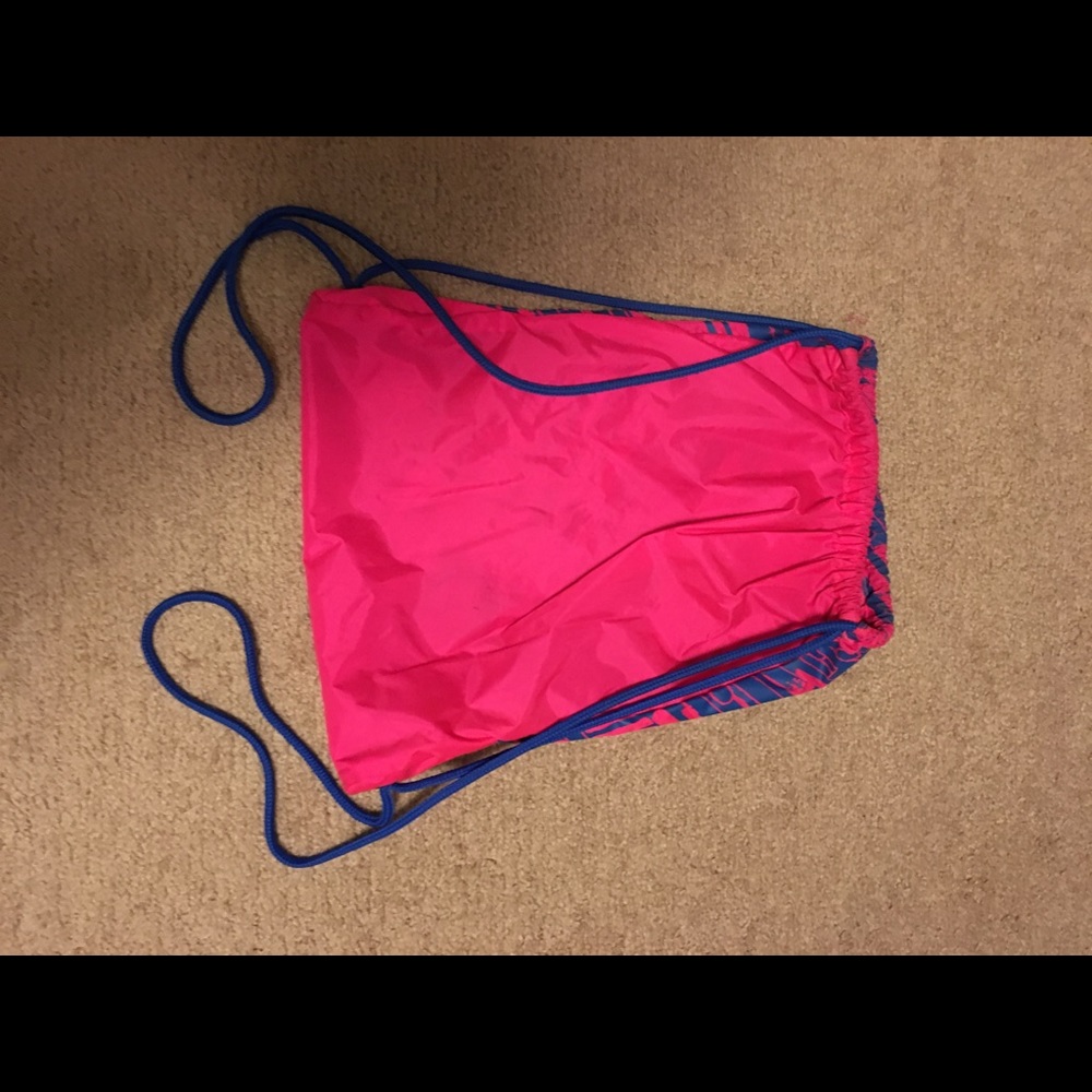 Nike bag - Picture 2 of 2